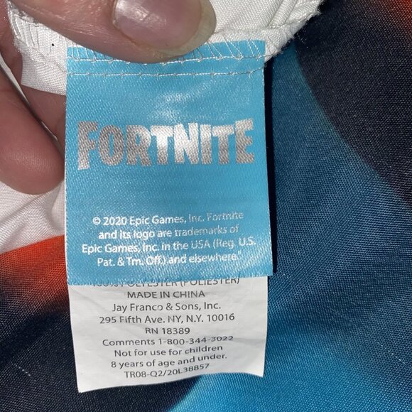 *Fortnite*Full-Sized Fitted Sheet--White/Blue - Picture 4 of 4
